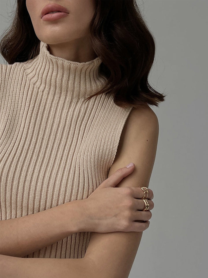 Elara Top – Ribbed Knit