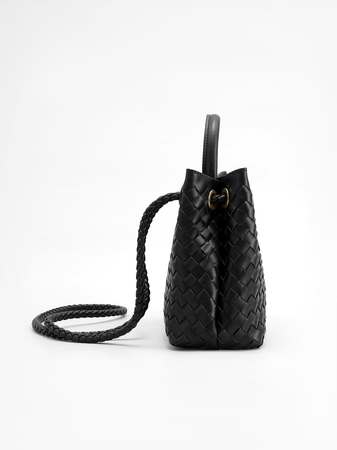 Noémie Twist Handle Bag – Sculptural Detail