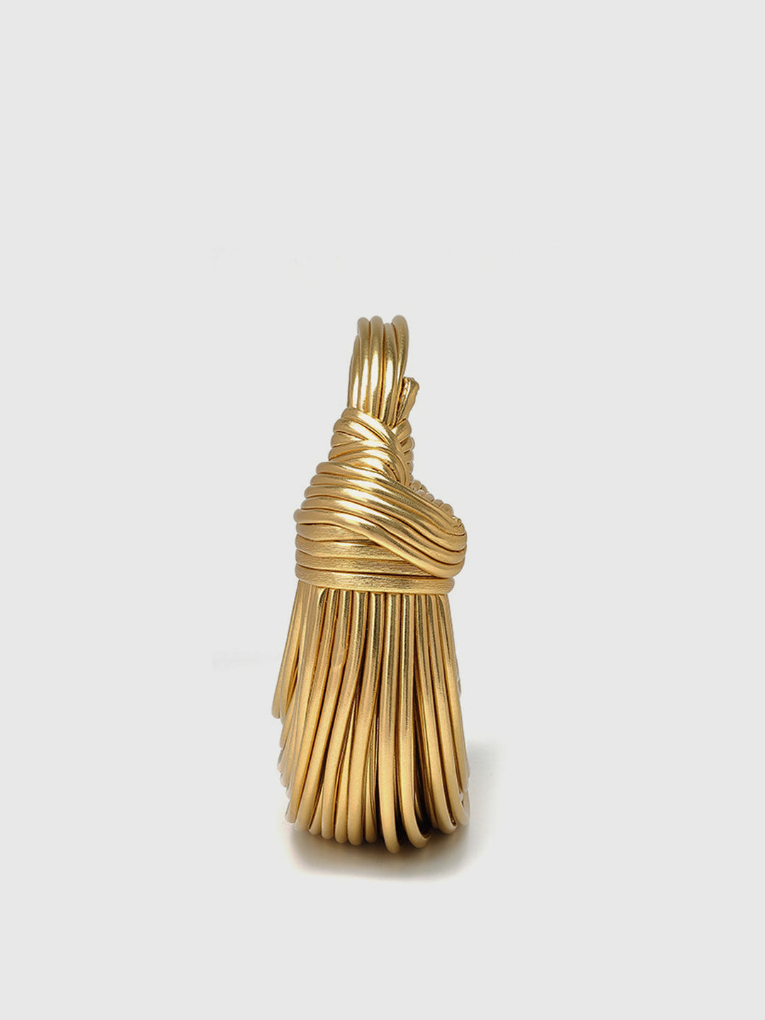 Élodie Hoop Bag – Golden Twisted Handle