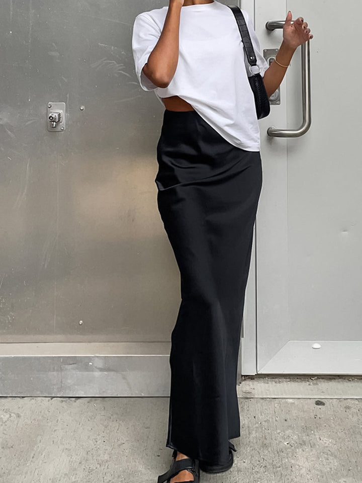 Giuliana Skirt – Satin Flow