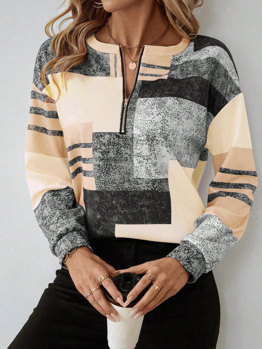 Solvi | Colourblock Half-Zip Sweatshirt