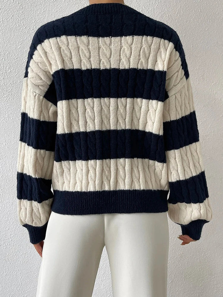 Solvi Top – Striped Knit